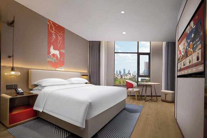 Room 34 of 89