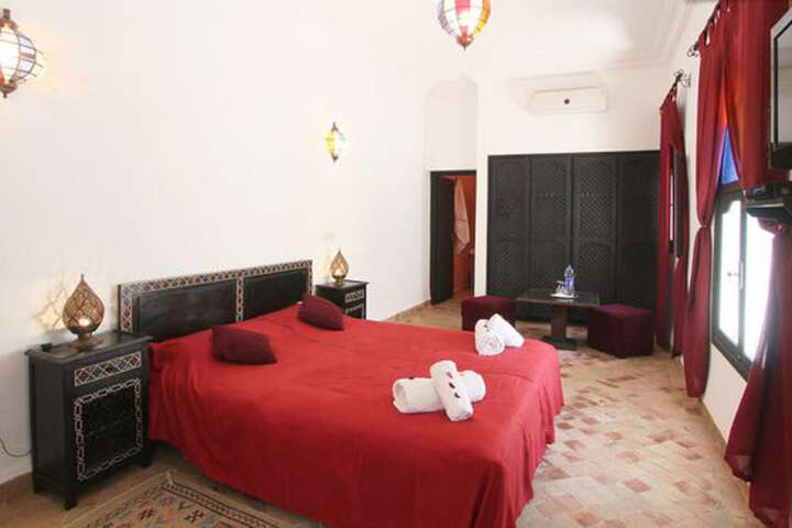 Room 15 of 435
