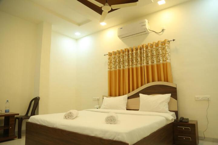 Hotel New Rudrakash
