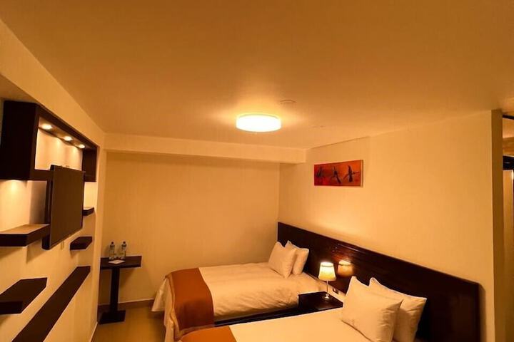 Room 23 of 64