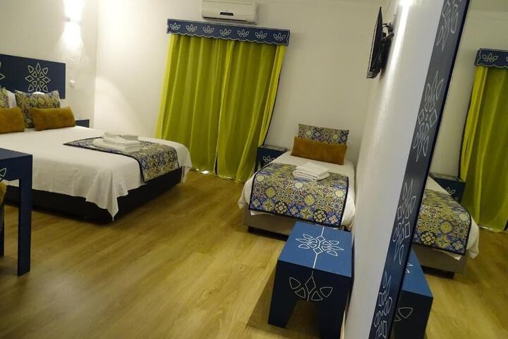 Room 18 of 32