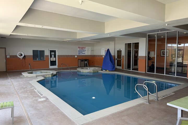Hotel Pool