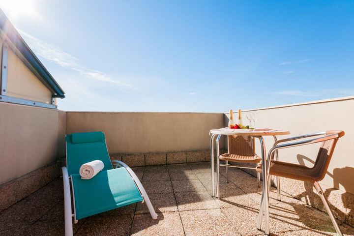 Terrace/Patio 17 of 28