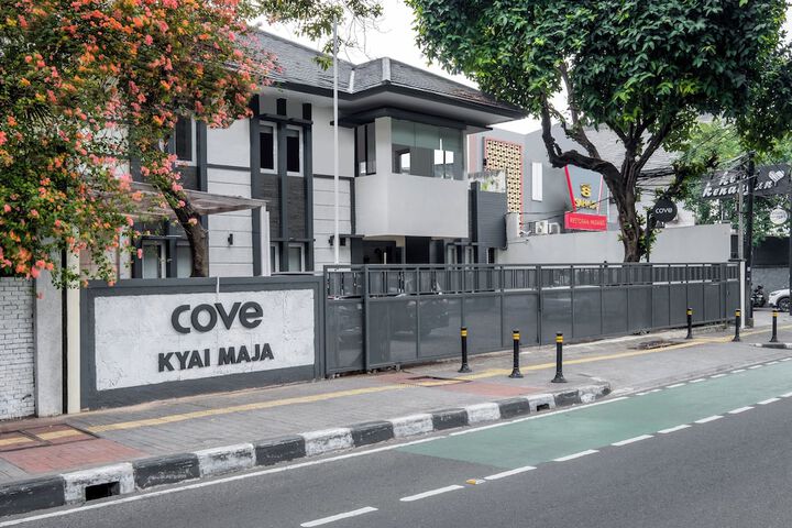 Cove Kyai Maja