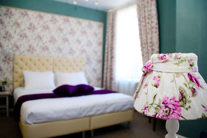 Room 4 of 75
