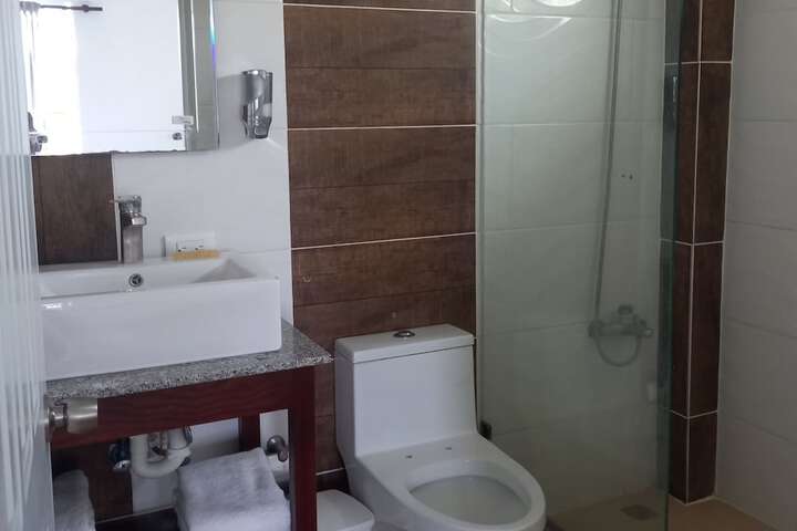 Room 43 of 102