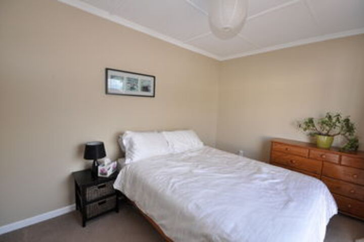 Room 71 of 222