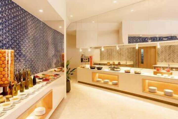 Dining 108 of 166