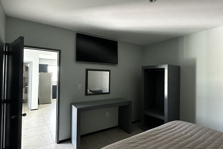 Room 14 of 43