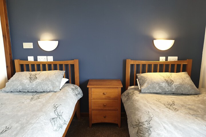 Room 14 of 38