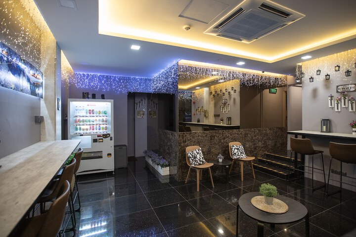 Hotel Interior 77 of 88