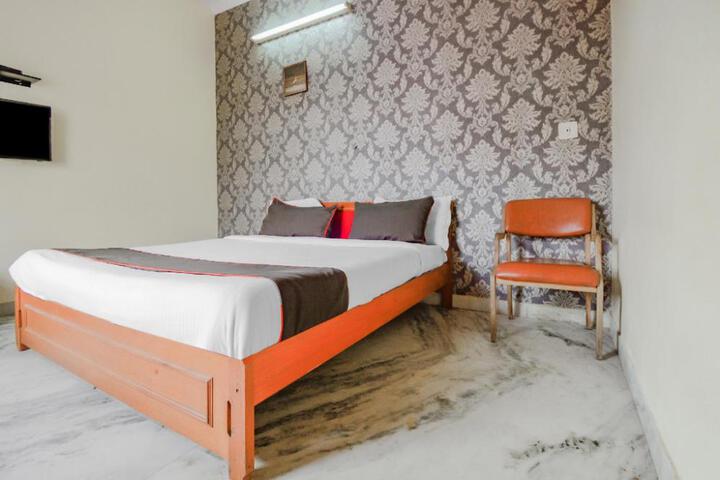 Hotel O Riders Resort