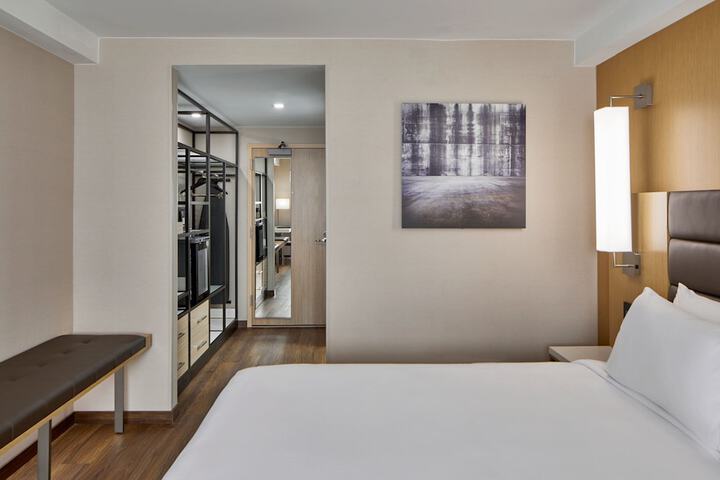Room 10 of 55