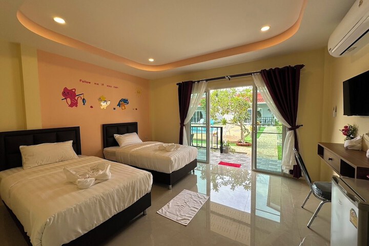 Room 7 of 17