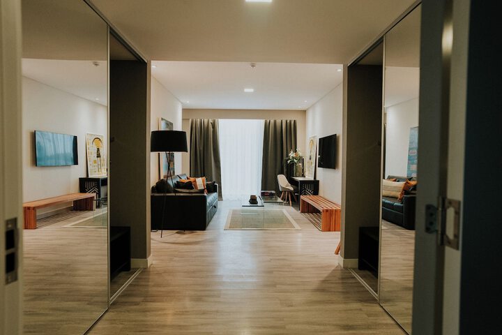 Room 16 of 44