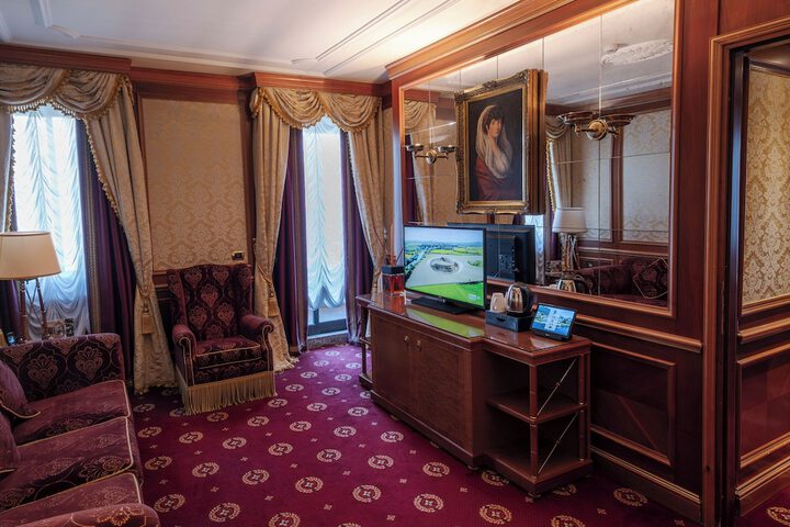 Room 86 of 205
