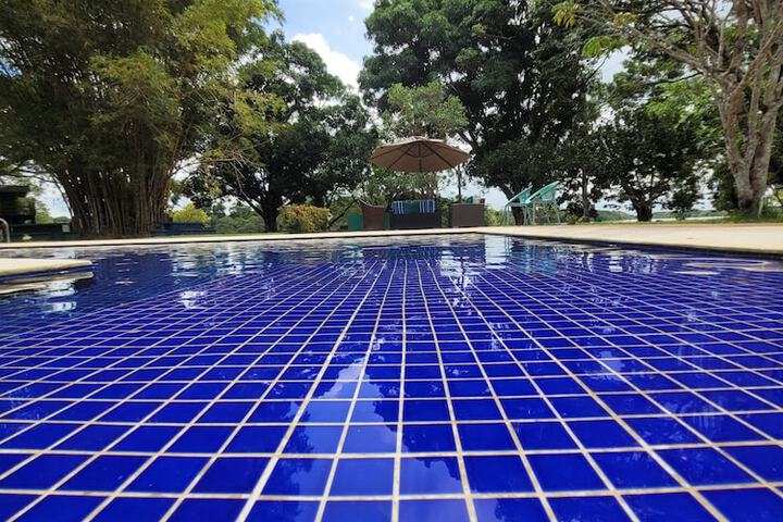 Pool 77 of 95