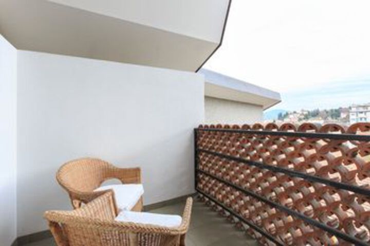 Terrace/Patio 2 of 12