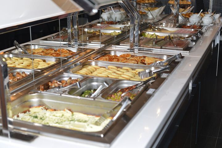 Dining 57 of 77
