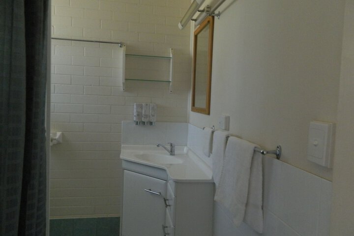 Room 42 of 53