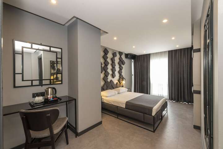 Room 20 of 49