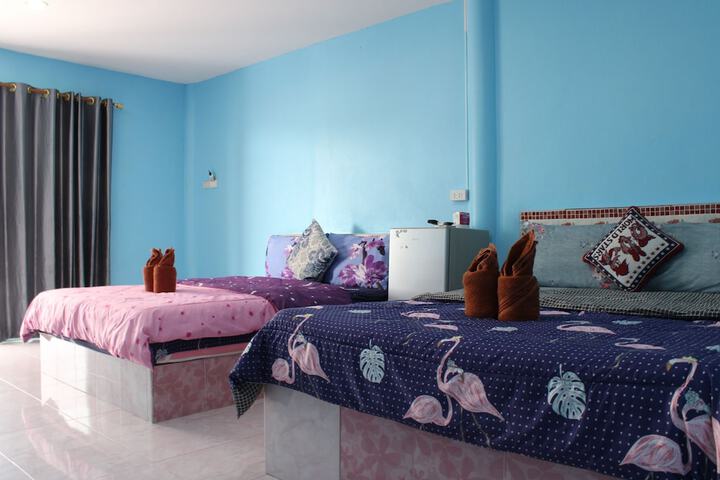 Room 5 of 15