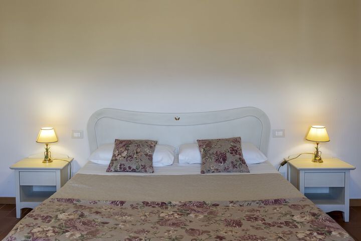 Room 11 of 47
