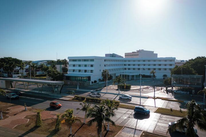Hotel 69 of 79