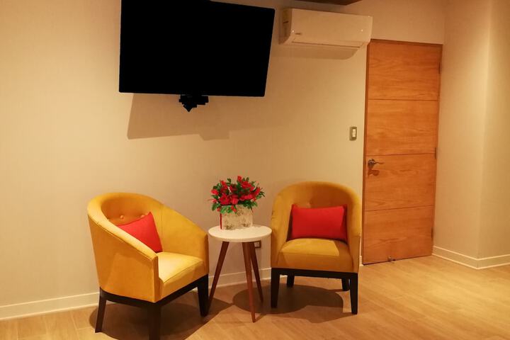 Room 10 of 47