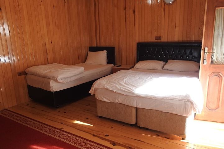 Room 4 of 29