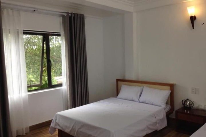 Room 14 of 39
