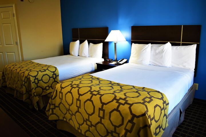 2 Double Beds (2 of 9)