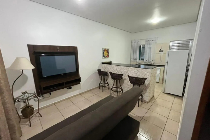 Room 4 of 11