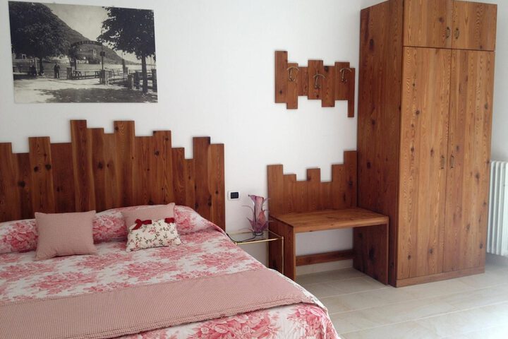 Room 19 of 48