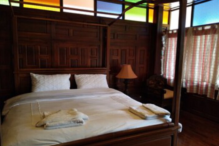 Room 20 of 27