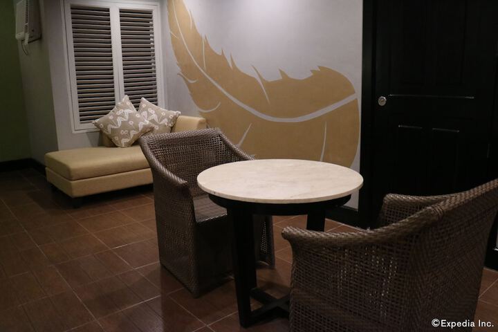 Room 18 of 60