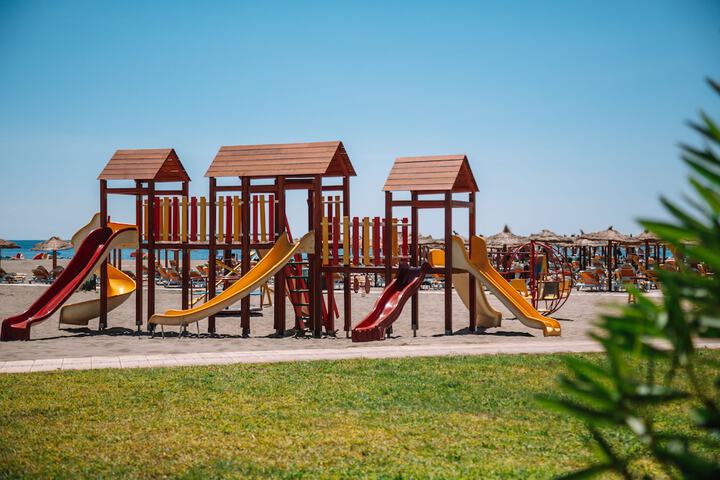Childrens Activities 73 of 140