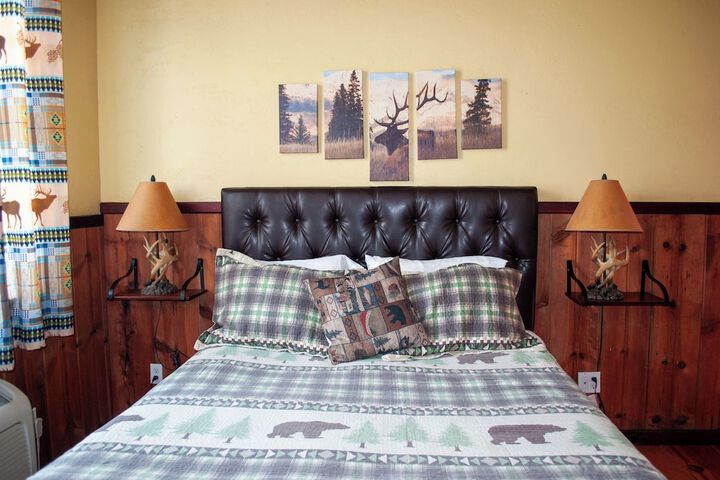 Room 46 of 227