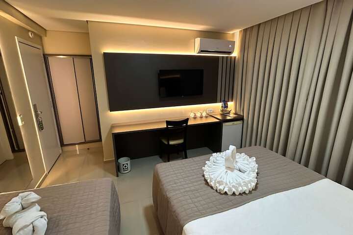 Room 31 of 103