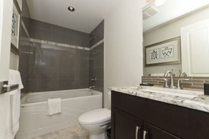 Room 2 of 9
