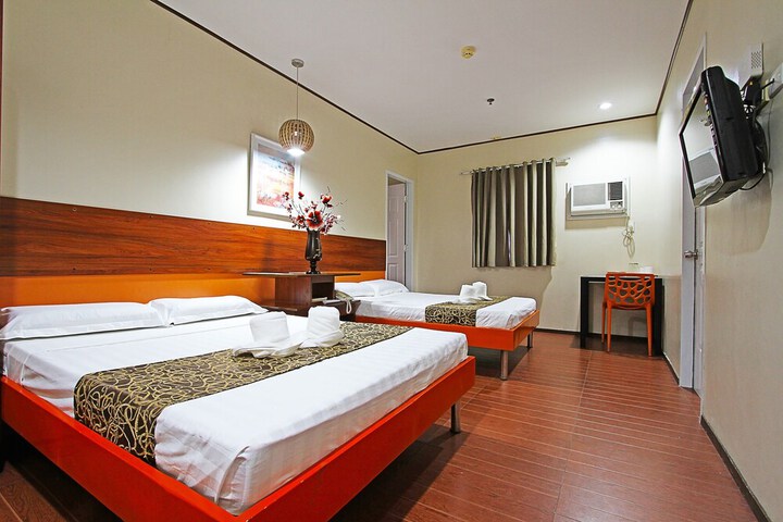 Room 28 of 58