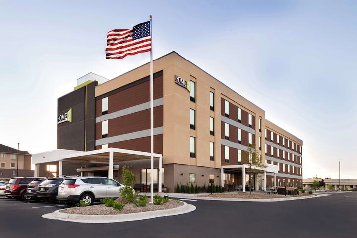 Hotel 55 of 58