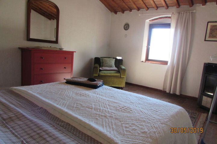 Room 33 of 43