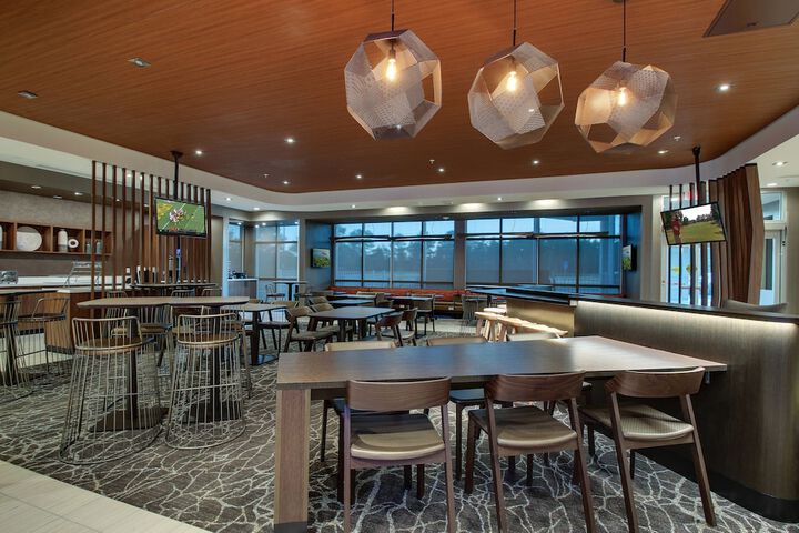 SpringHill Suites by Marriott Gulfport I 10