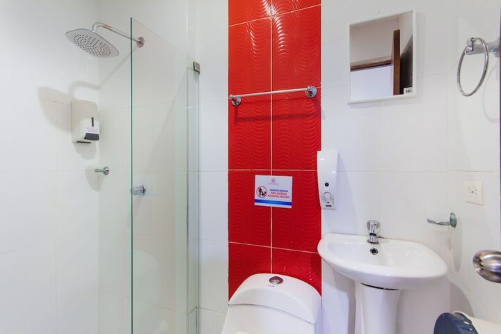 Clean Restrooms