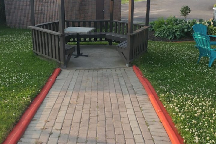 Hotel Exterior 71 of 84