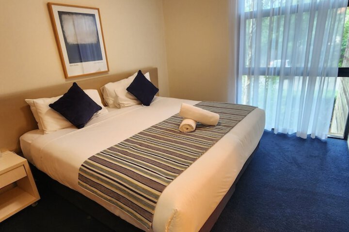 Room 14 of 105