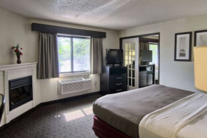 Room 12 of 54