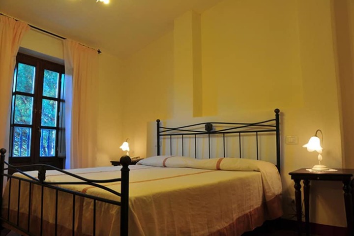 Room 3 of 31