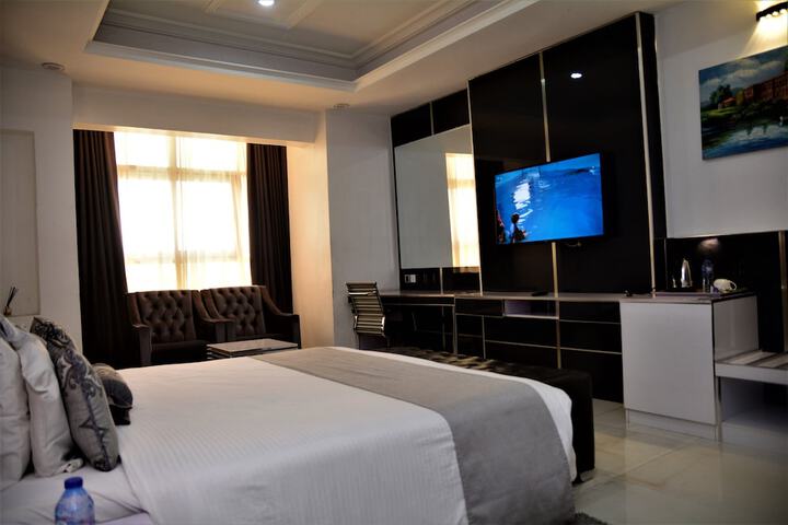 Room 15 of 71